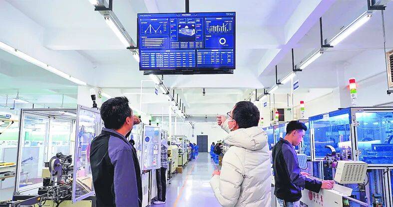 【走进民企看质变】中国智造升级 民营企业助工厂更“聪明”